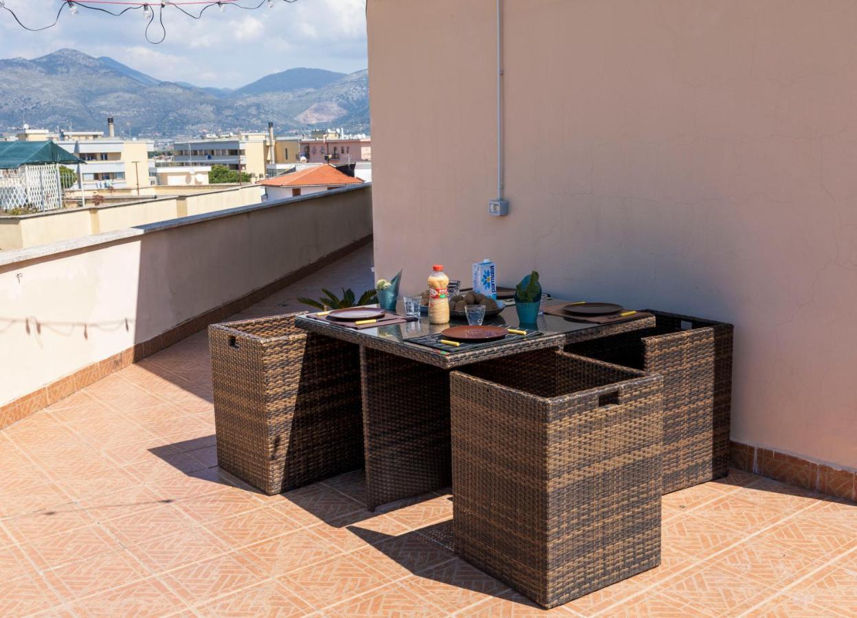 Incantevole Attico 1Minuto Dal Mare Wifi Netflix Terracina Esterno foto