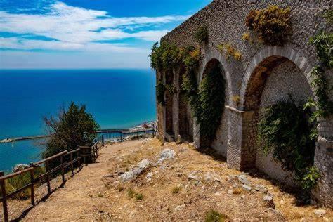 Incantevole Attico 1Minuto Dal Mare Wifi Netflix Terracina Esterno foto